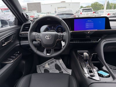 2026 Toyota Toyota Crown Signia Limited