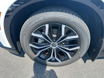 2026 Toyota Toyota Crown Signia XLE
