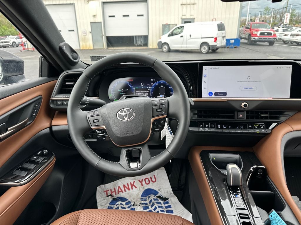 2026 Toyota Toyota Crown Signia Limited
