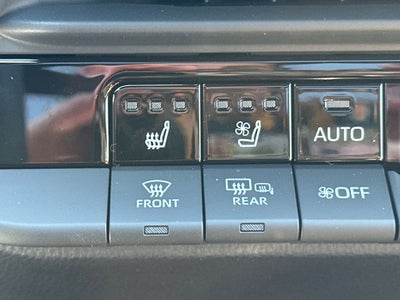 2026 Toyota Toyota Crown Signia Limited