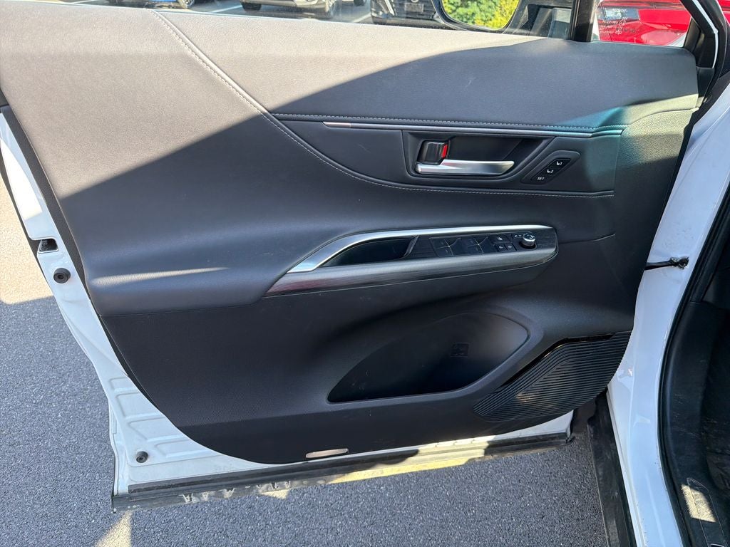 2023 Toyota Venza XLE
