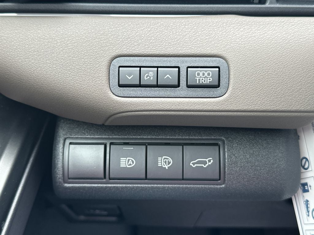 2026 Toyota bZ Woodland bZ Woodland Premium
