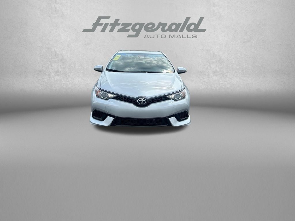Used 2018 Toyota Corolla iM Base with VIN JTNKARJE1JJ570603 for sale in Chambersburg, PA