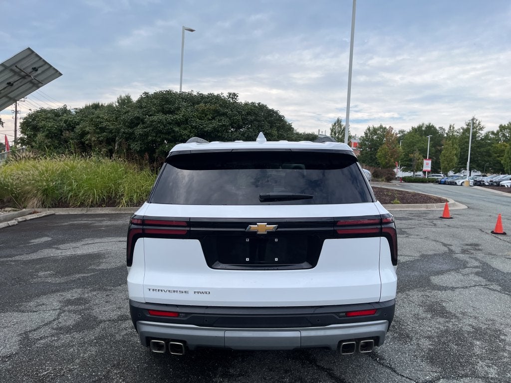 2026 Chevrolet Traverse LT 2LT