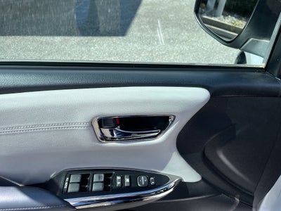 2013 Toyota Avalon XLE Premium