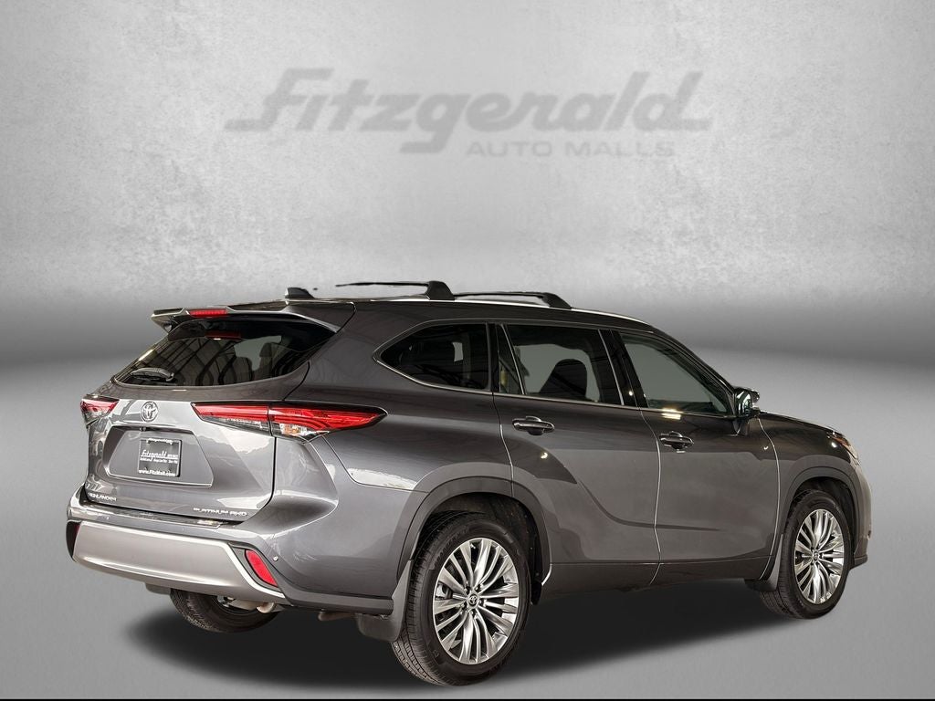 2023 Toyota Highlander Platinum