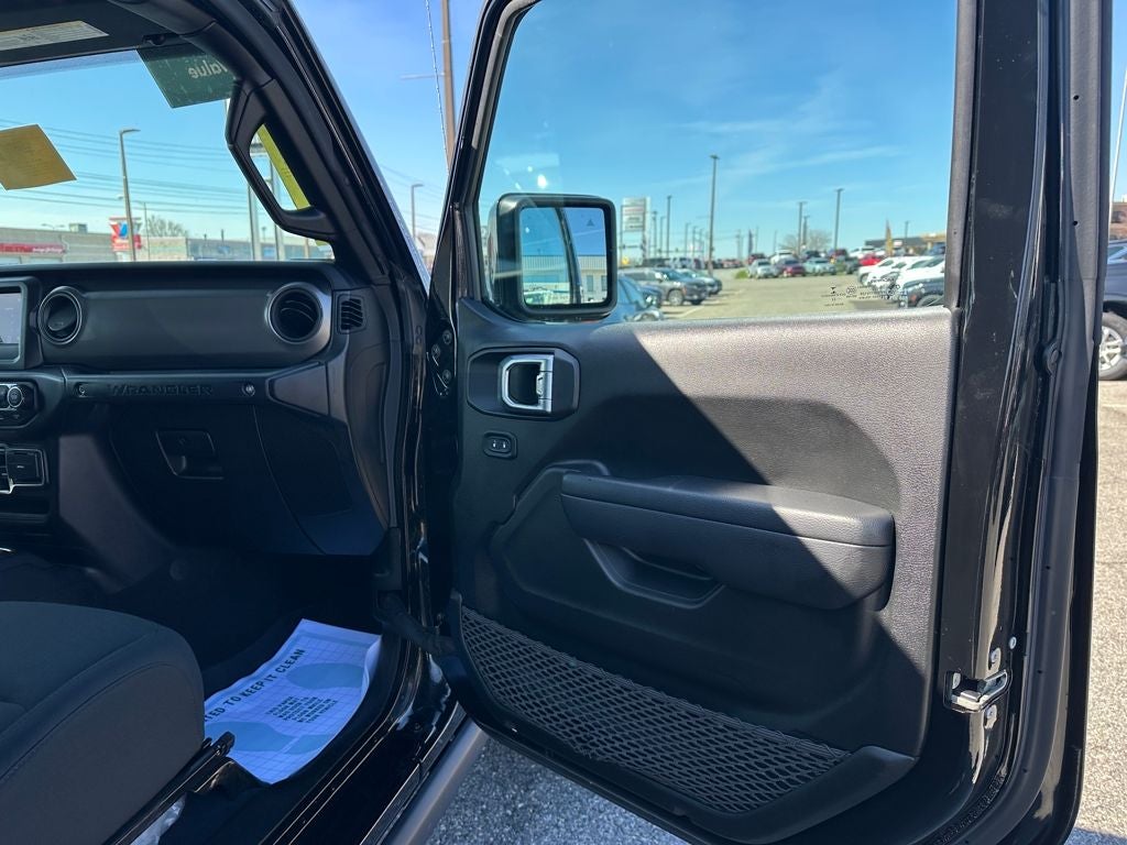 2022 Jeep Wrangler Unlimited Willys 4x4