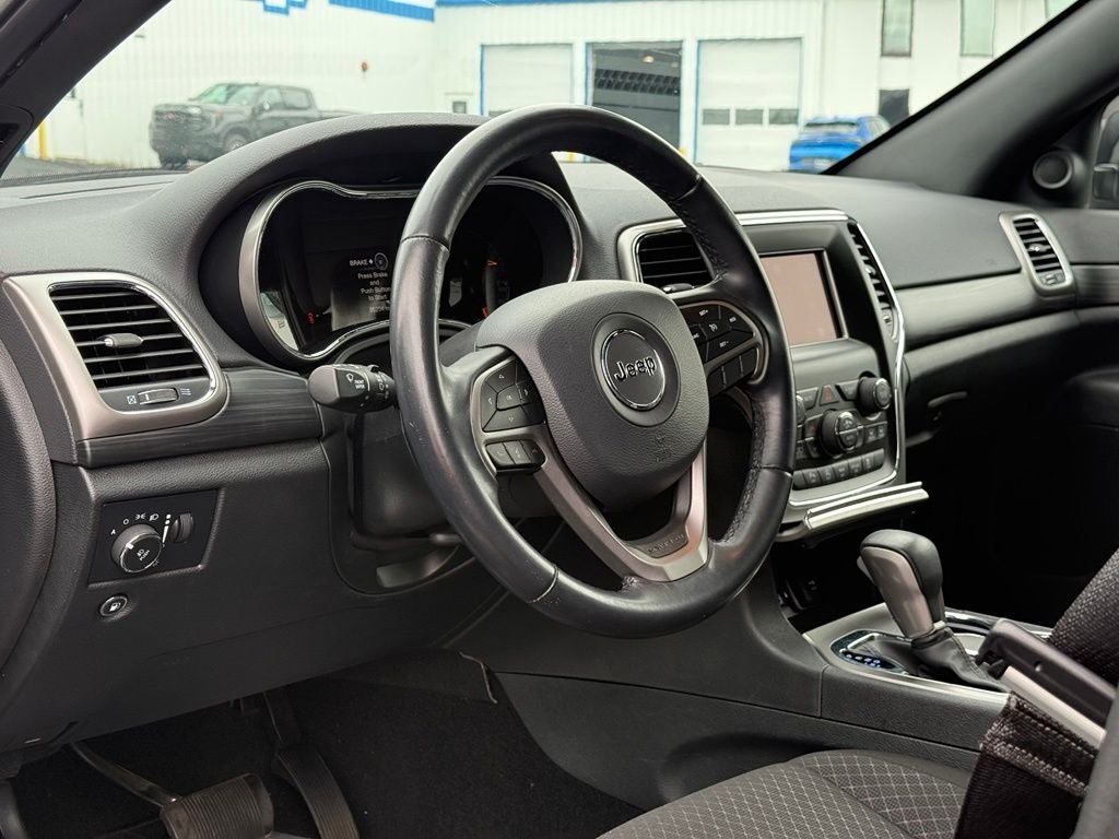 2020 Jeep Grand Cherokee Laredo E 4x4
