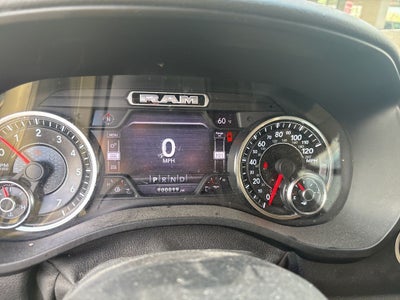 2020 RAM 1500 Big Horn Quad Cab 4x4 6'4' Box