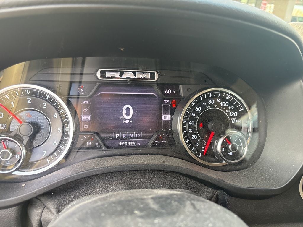 2020 RAM 1500 Big Horn Quad Cab 4x4 6'4' Box