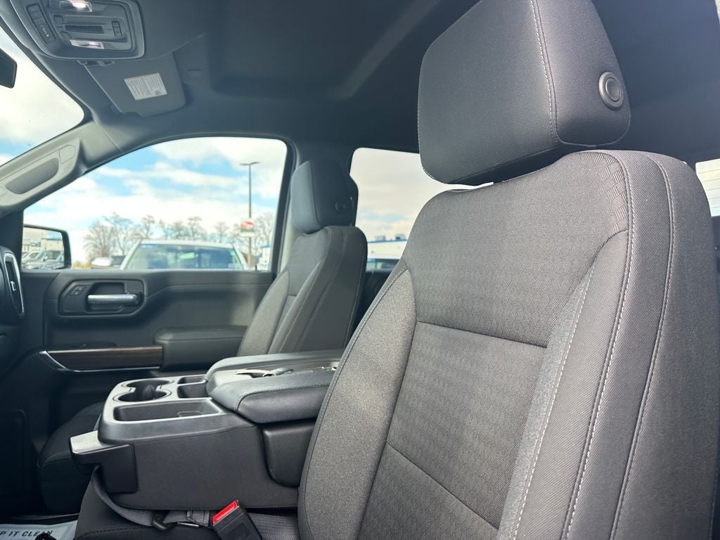 2021 Chevrolet Silverado 1500 4WD Crew Cab Short Bed LT