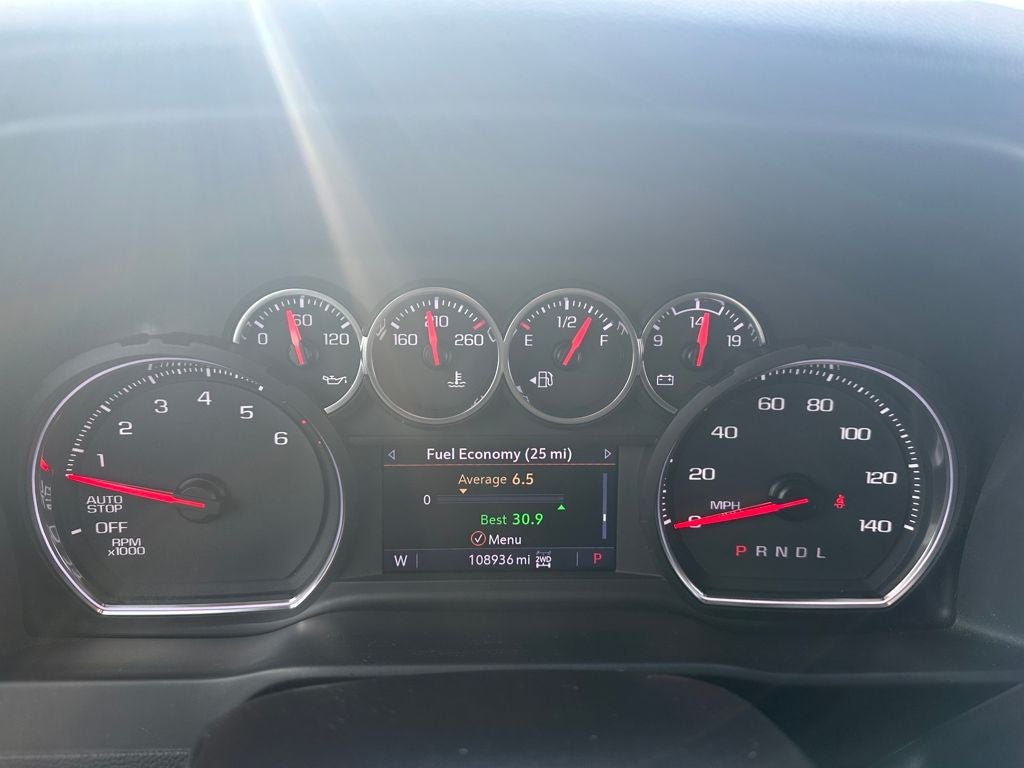 2021 Chevrolet Silverado 1500 4WD Crew Cab Short Bed LT