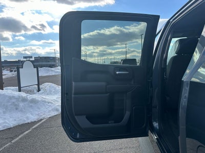 2021 Chevrolet Silverado 1500 4WD Crew Cab Short Bed LT