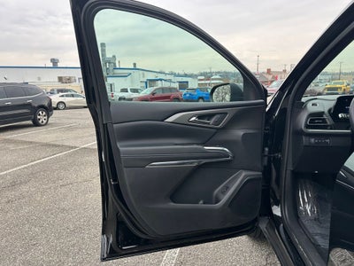 2025 Chevrolet Traverse LT 2LT