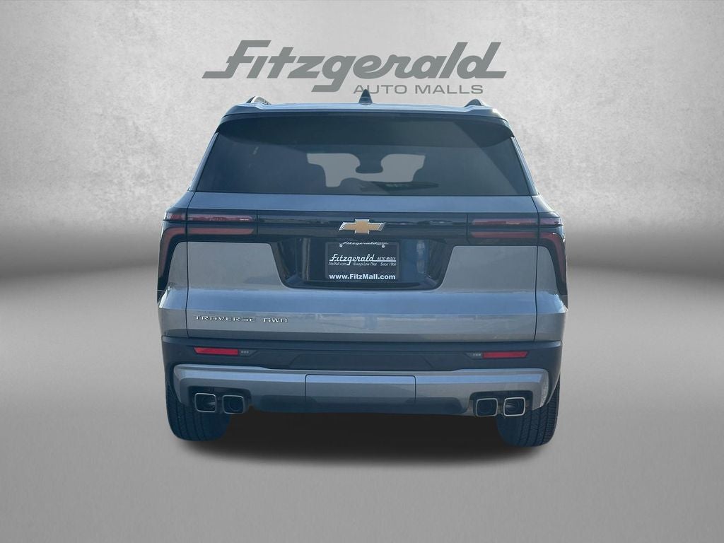 2025 Chevrolet Traverse AWD LT
