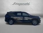 2025 Chevrolet Traverse AWD LT