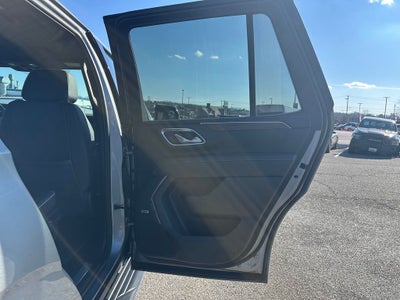 2023 Chevrolet Tahoe 4WD Premier