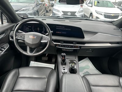 2024 Cadillac XT4 AWD Premium Luxury