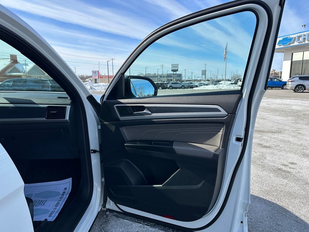 2021 Volkswagen Atlas Cross Sport 3.6L V6 SEL R-Line