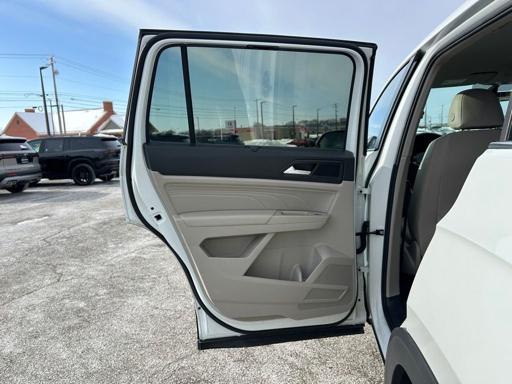 2021 Volkswagen Atlas 3.6L V6 SE w/Technology