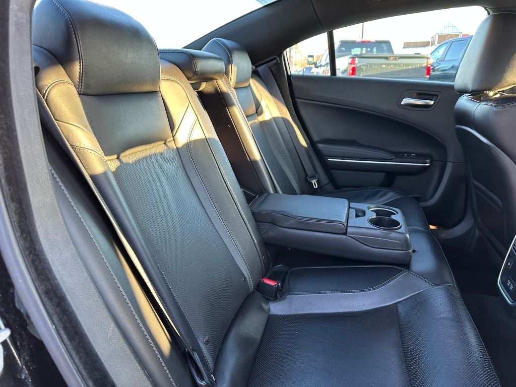 2022 Dodge Charger SXT RWD