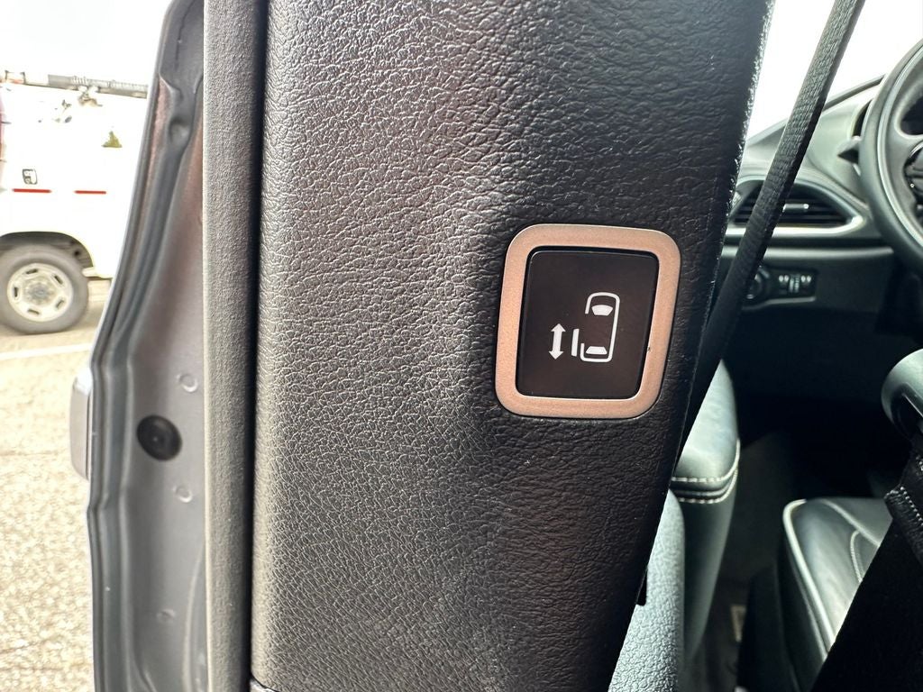 2021 Chrysler Pacifica Limited AWD