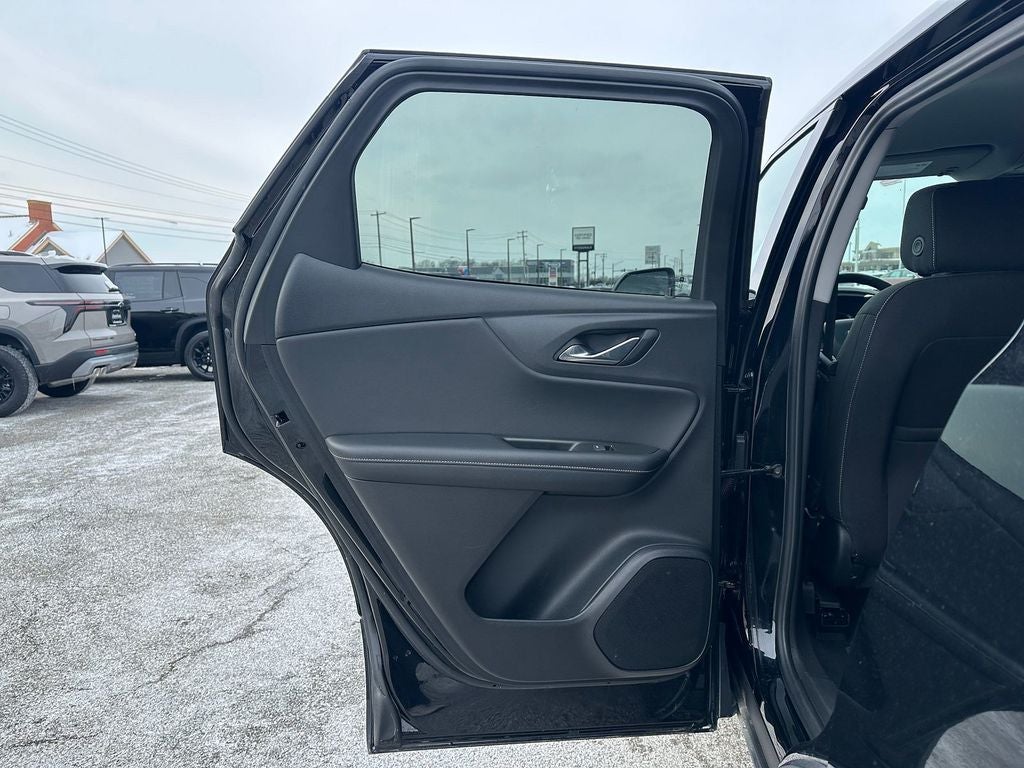 2025 Chevrolet Blazer AWD 2LT
