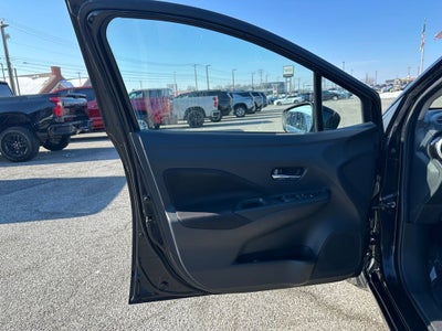 2022 Nissan Versa 1.6 SV