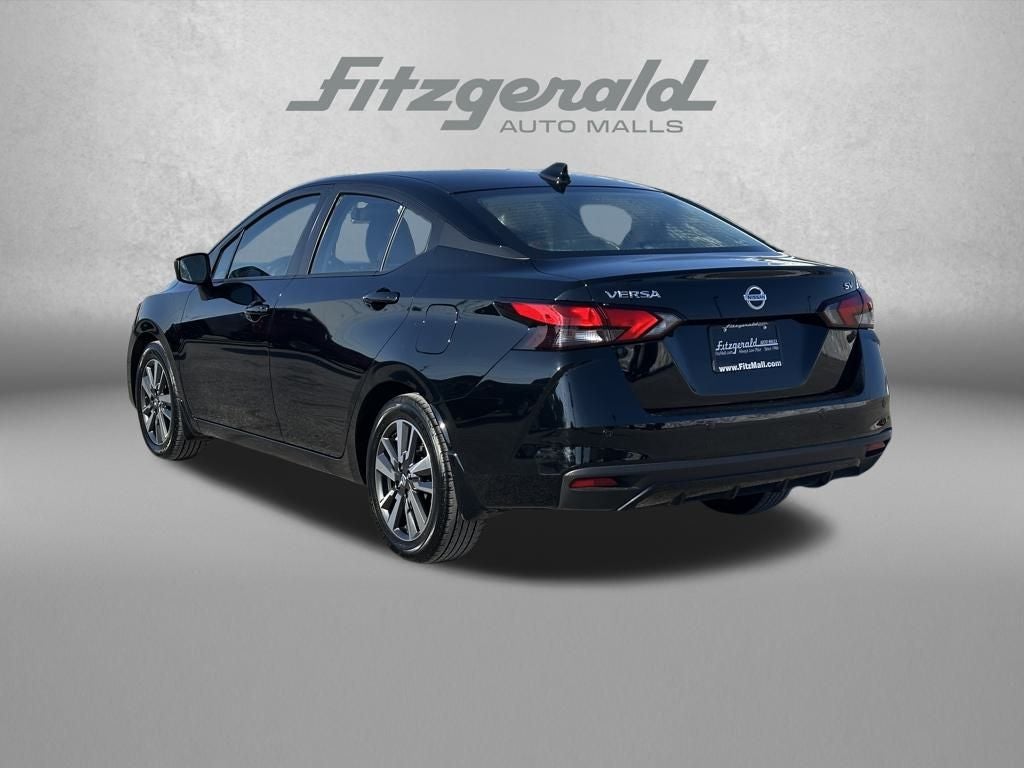 2022 Nissan Versa 1.6 SV