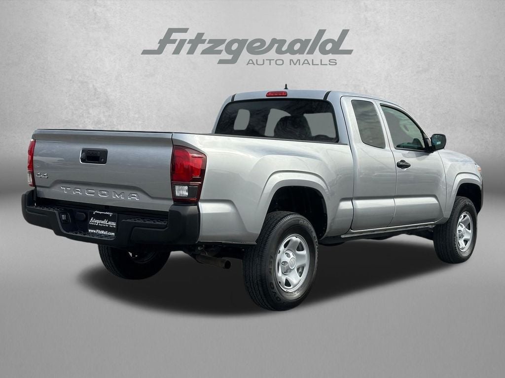 2022 Toyota Tacoma SR