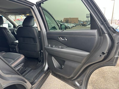 2023 Nissan Pathfinder Platinum