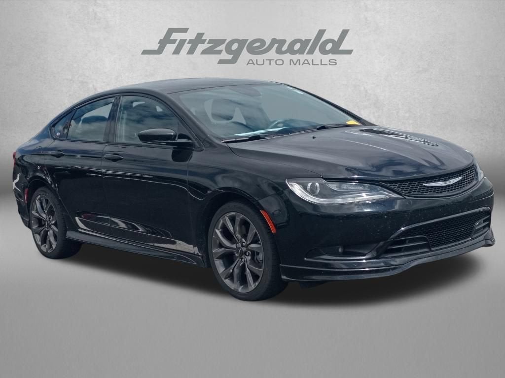 2016 Chrysler 200 S