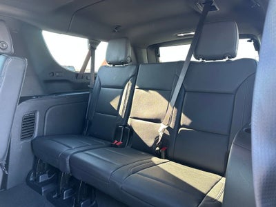 2025 Chevrolet Suburban LT