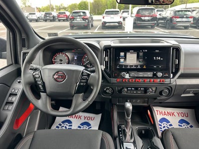 2025 Nissan Frontier Crew Cab PRO-4X 4x4