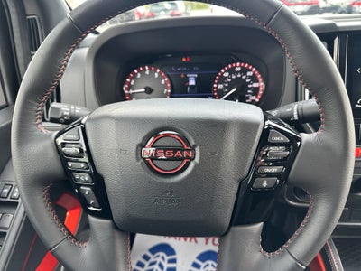 2025 Nissan Frontier Crew Cab PRO-4X 4x4