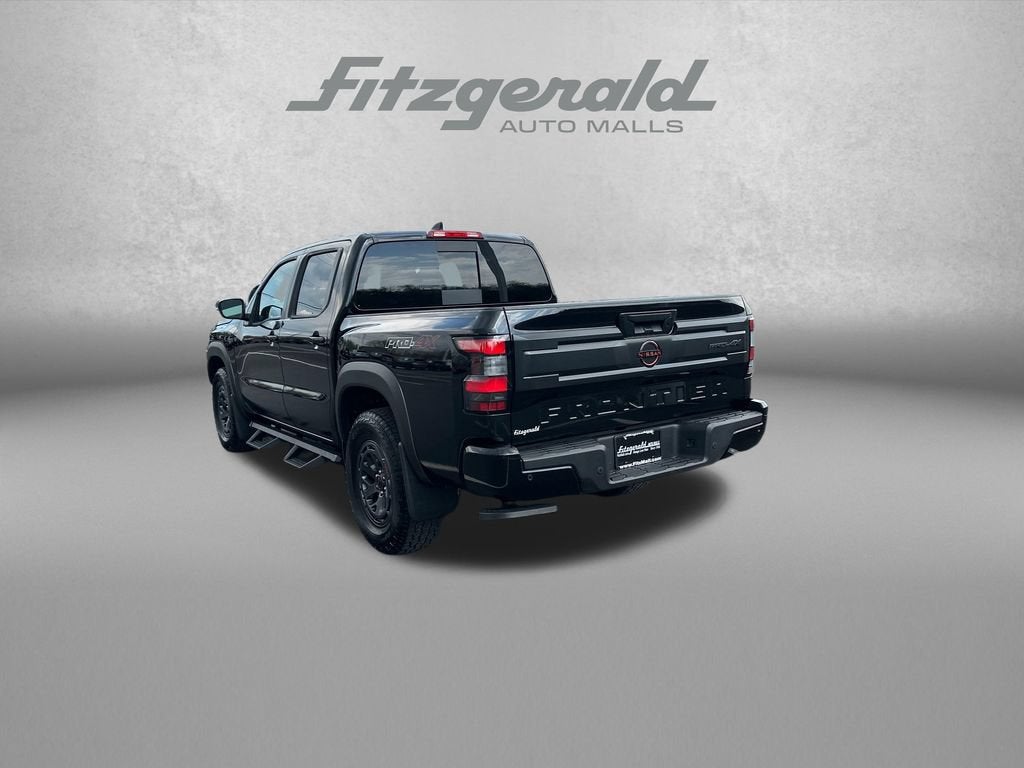 2025 Nissan Frontier Crew Cab PRO-4X 4x4