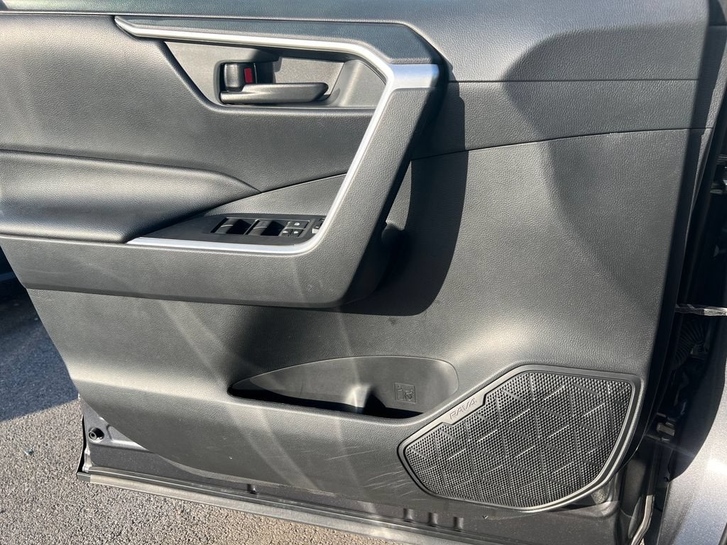 2019 Toyota RAV4 Hybrid LE