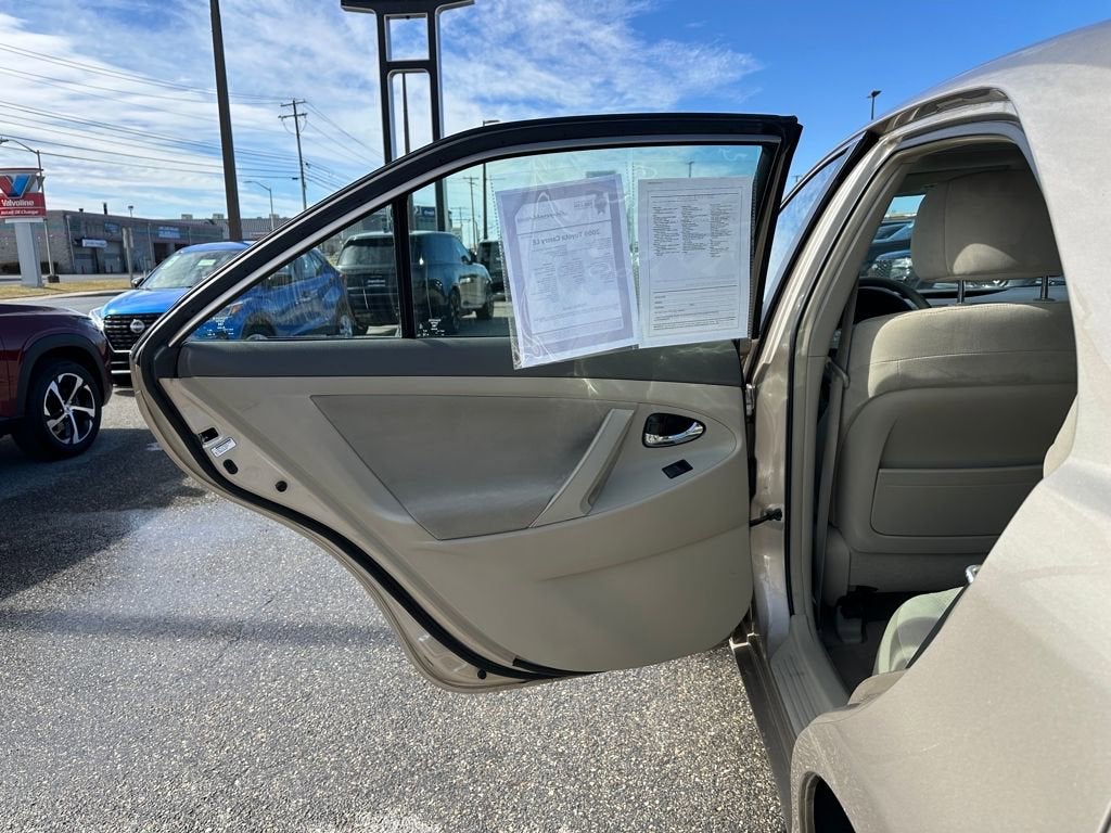 2009 Toyota Camry LE