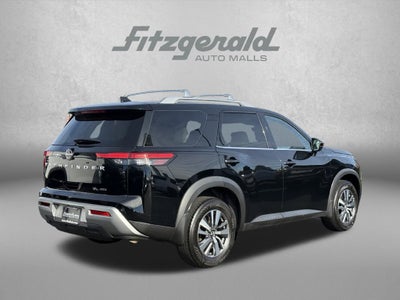 2024 Nissan Pathfinder SL 4WD