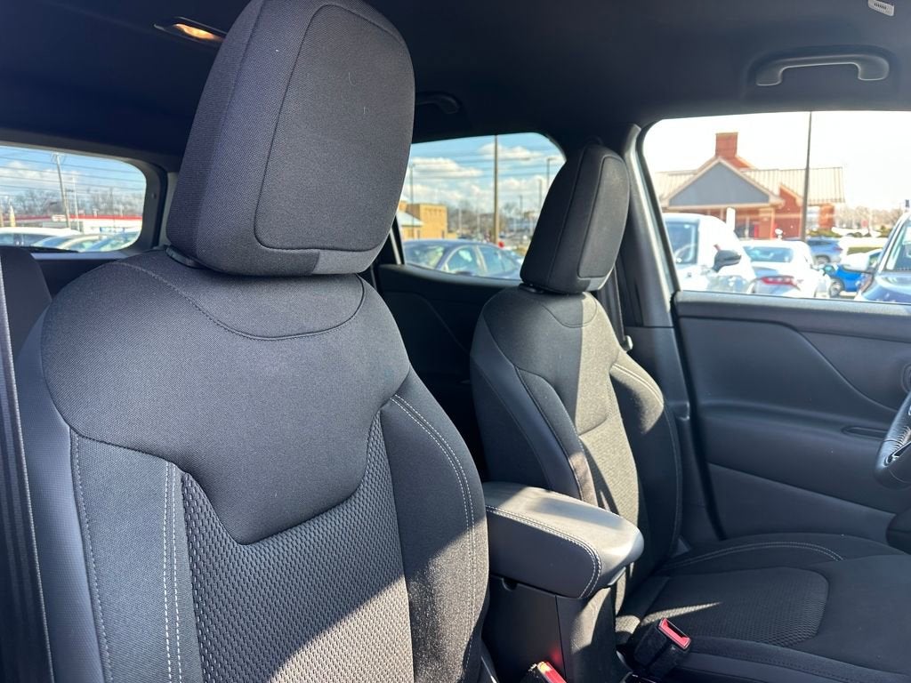 2022 Jeep Renegade Altitude 4x4