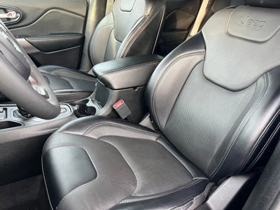 2022 Jeep Cherokee Latitude Lux