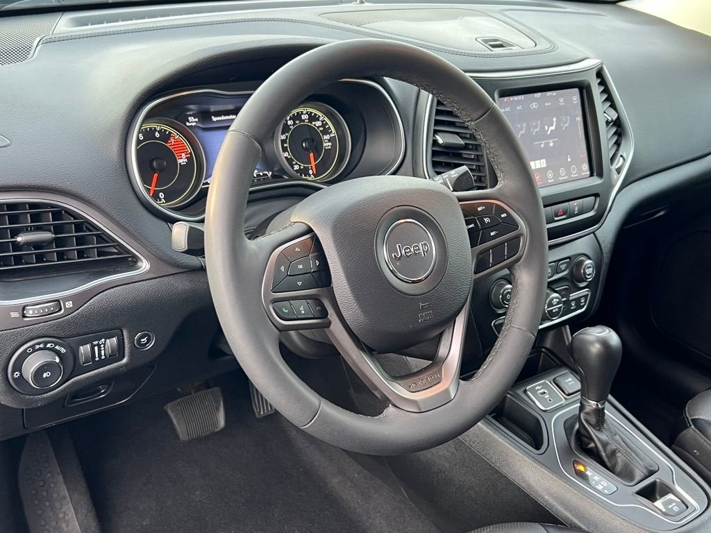 2022 Jeep Cherokee Latitude Lux