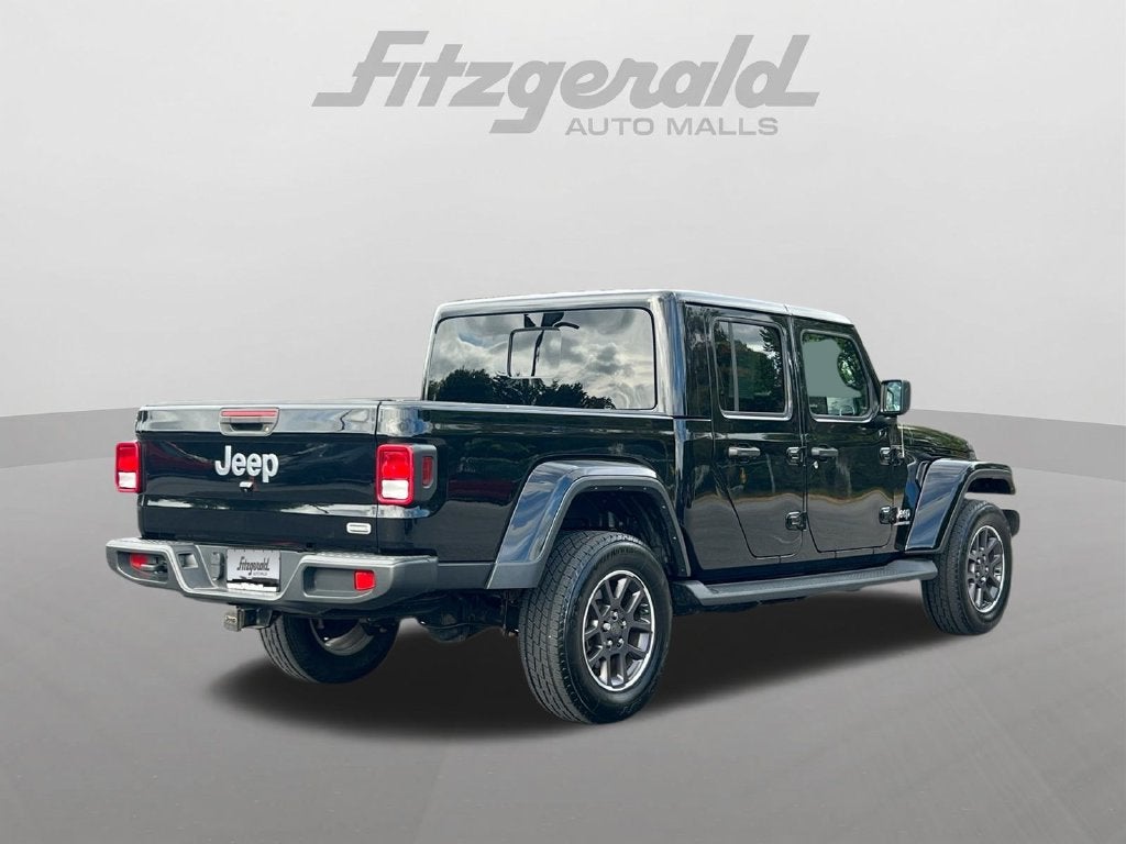 2022 Jeep Gladiator Overland