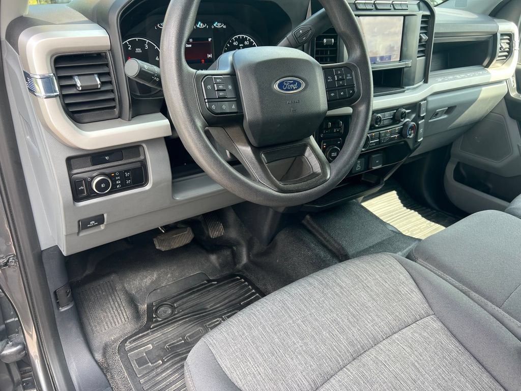 2023 Ford Super Duty F-350 DRW XL
