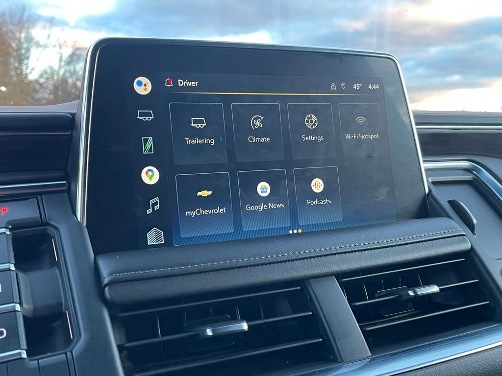 2022 Chevrolet Suburban LT