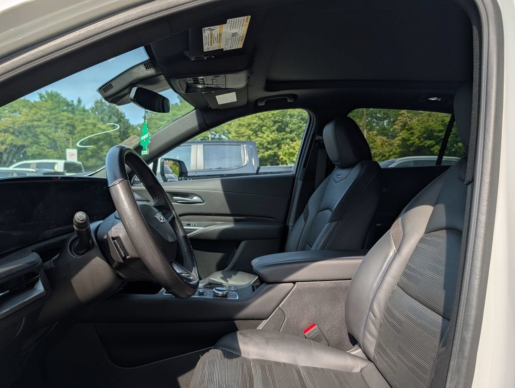2024 Cadillac XT4 Sport