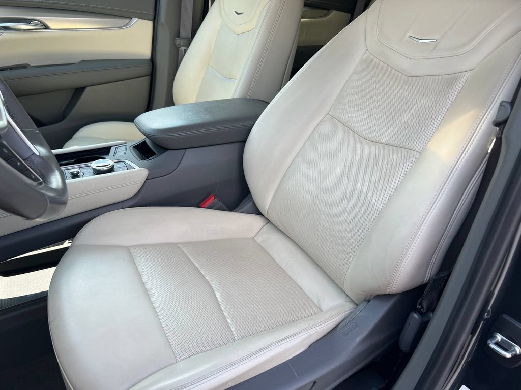 2020 Cadillac XT5 Premium Luxury FWD