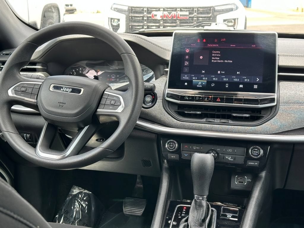 2023 Jeep Compass Sport