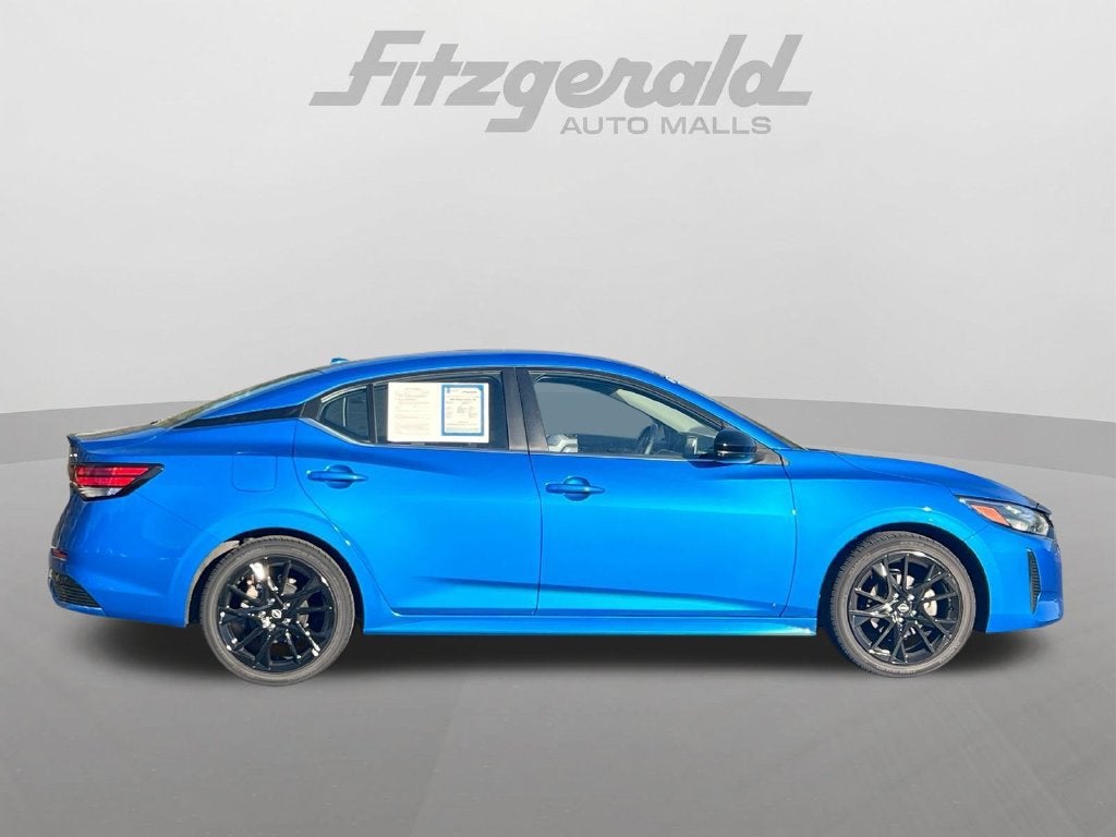 2025 Nissan Sentra SR