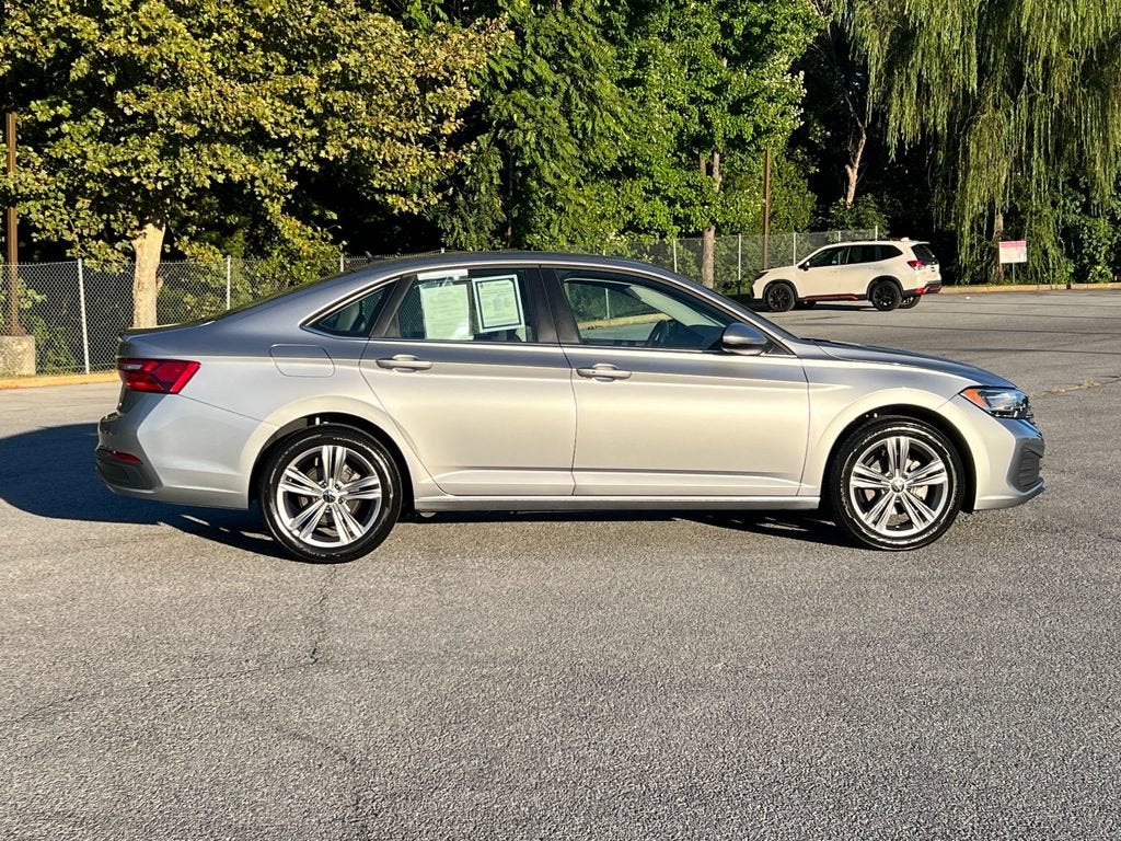 2024 Volkswagen Jetta SE